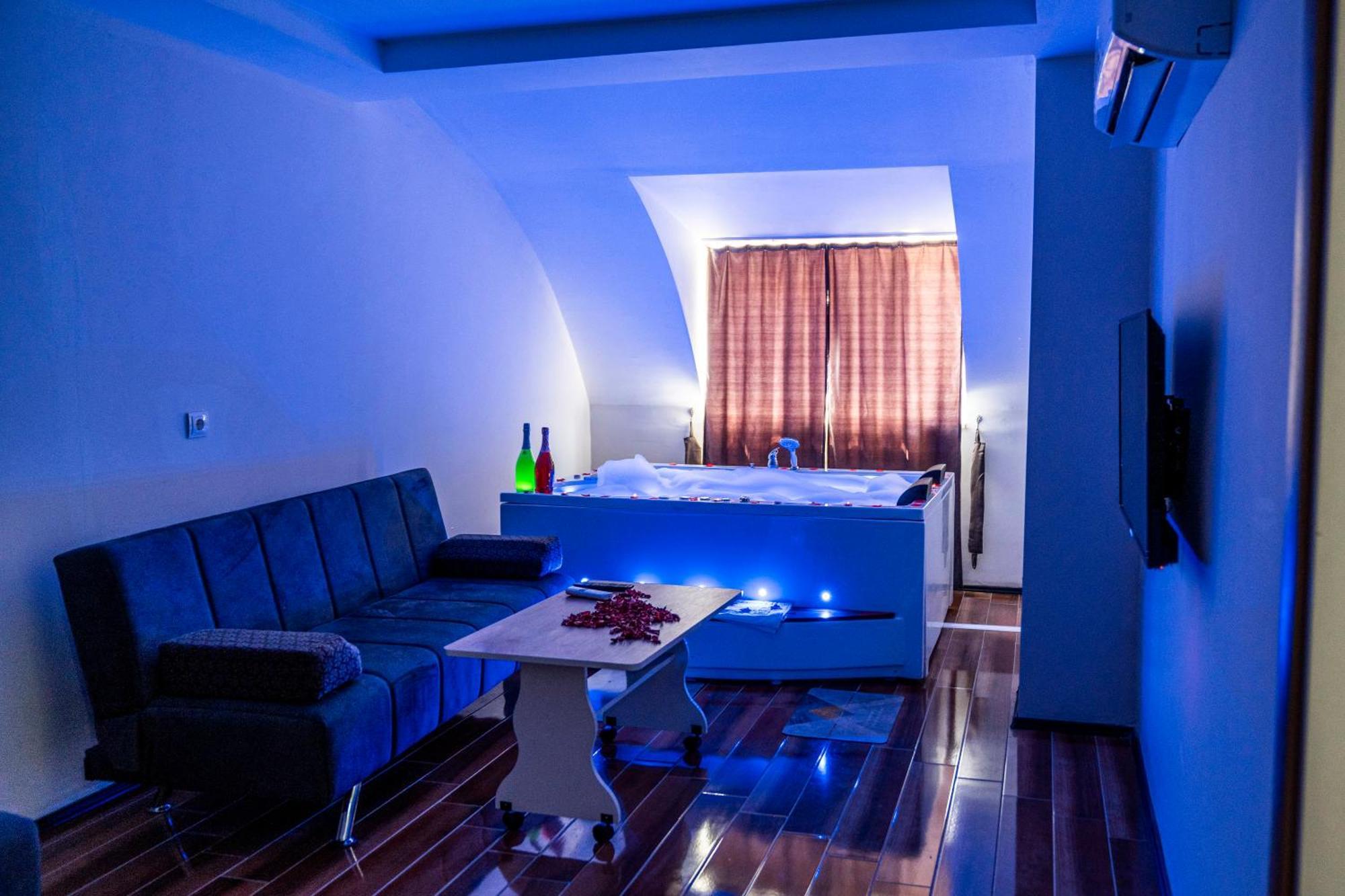 Ayya Suit Hotel Eskihisar Bagian luar foto